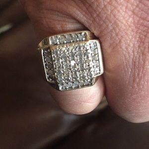 10 k yellow gold with diamonds